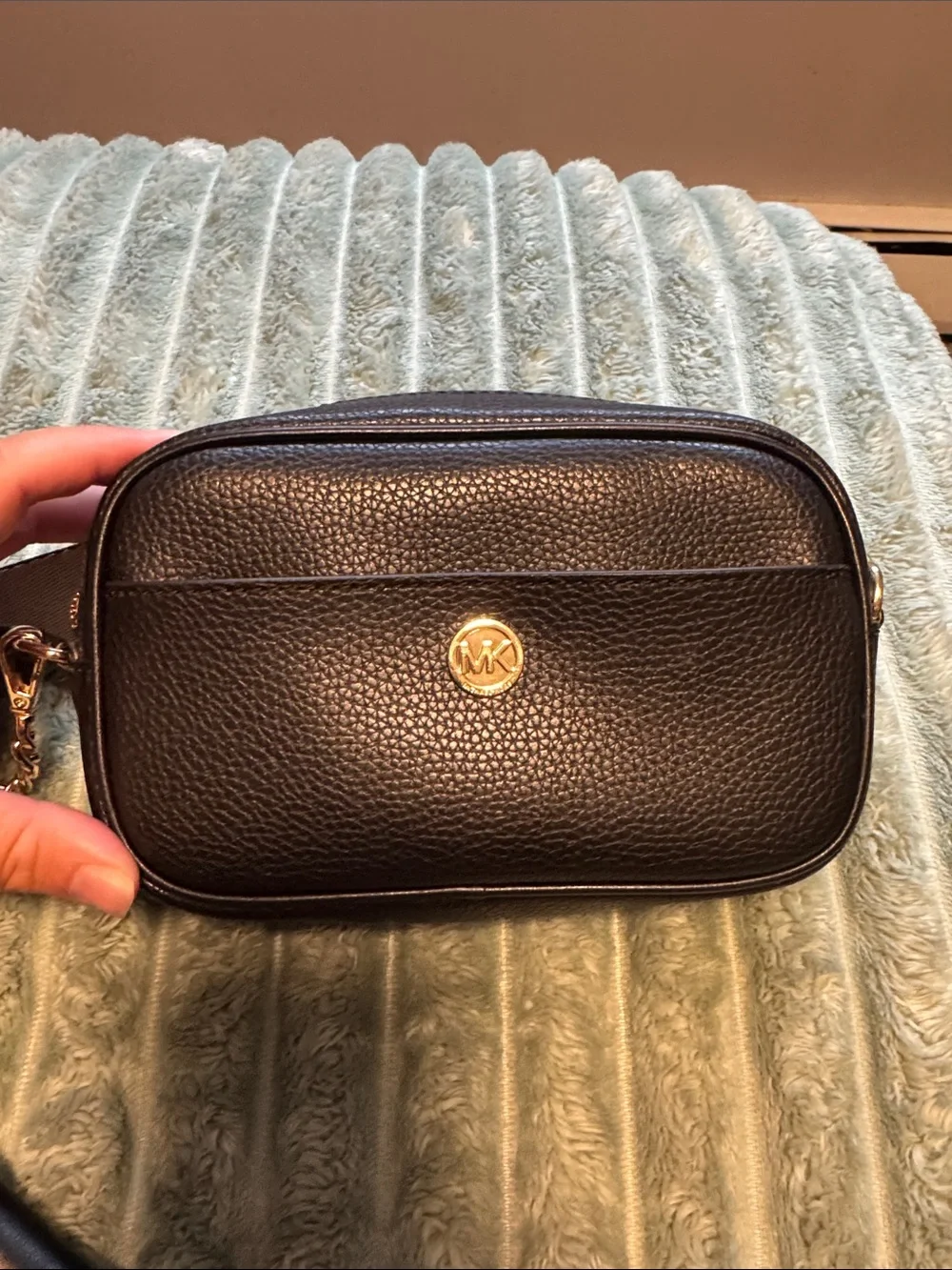 Michael Kors Maisie Small Pebbled Leather 2 in 1 Camera Bag